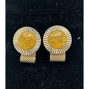 Hickok Vintage Cufflinks Gold Aventurine Stone Mesh Gold Tone Wrap Around Signed